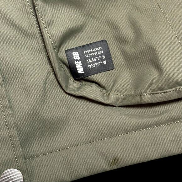 Nike SB Snowboard 3 in 1 Jacket Parka Olive Hooded Winter Coat Waterproof M - Picture 11 of 12